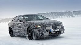 BMW 5 - testovacie prototypy 2023