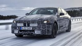 BMW 5 - testovacie prototypy 2023