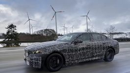 BMW 5 - testovacie prototypy 2023