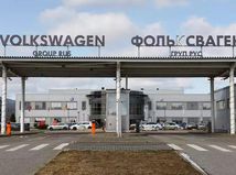 Volswagen odchádza z Ruska vo veľkom štýle, ponúka štedré odchodné a auto k nemu,