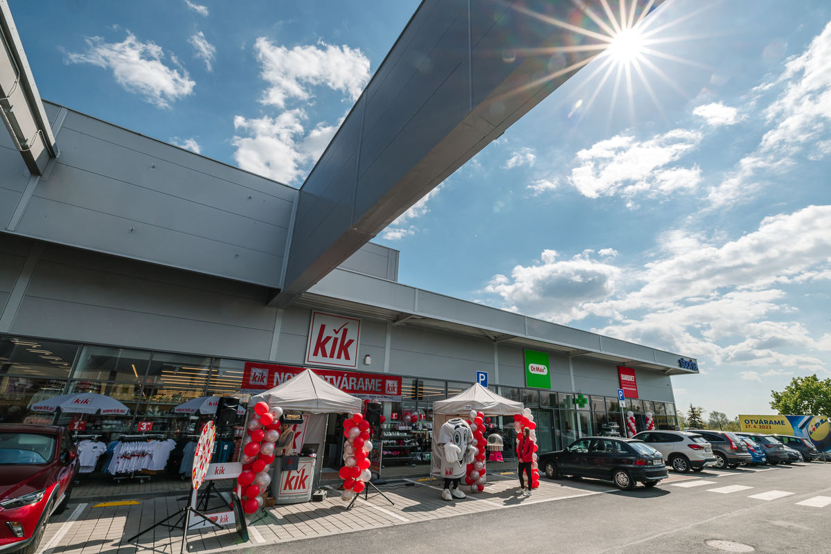 Retail park Storia v Pezinku.