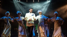 V hlavnej postave sa ako Bonviván predstaví...