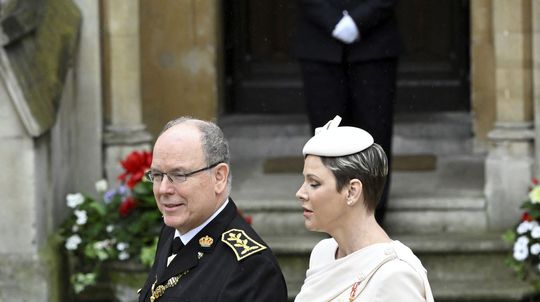 Príncipe de Mónaco y su esposa -...