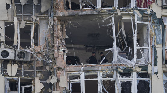 Vojna doletela až k Uralu. Dron zasiahol ruské veľkomesto 1 900 kilometrov od Kyjeva