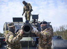 ONLINE: Poľsko a Nemecko koncom marca aktivujú tankovú koalíciu