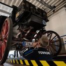 Benz Victoria - 130 ročné auto na STK