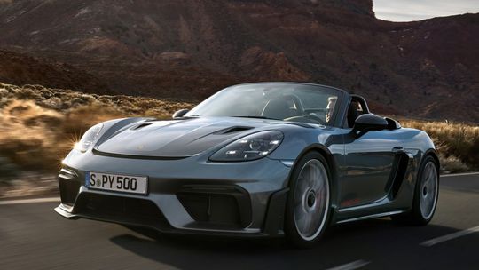 Porsche 718 Spyder RS