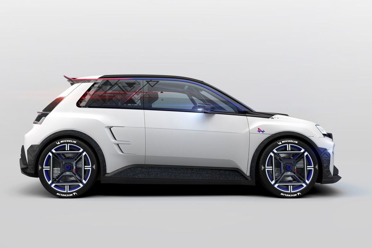Koncept je vybavený dvojicou elektromotorov...