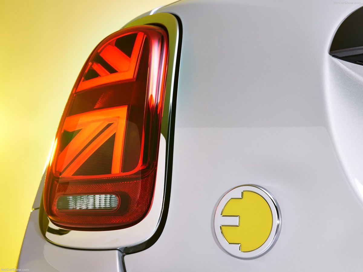 Briti majú na prechod k elektromobilom len...