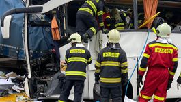 nehoda, kúty, autobus, hasiči