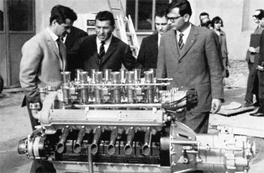 Giotto Bizzarrini stál za fenomenálnymi...