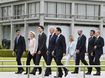 Summit G7 /