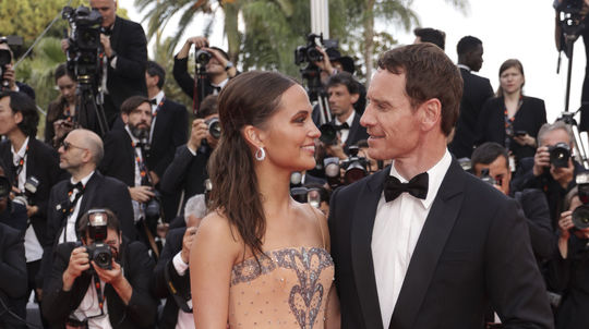 Herečka Alicia Vikander na premiére filmu...