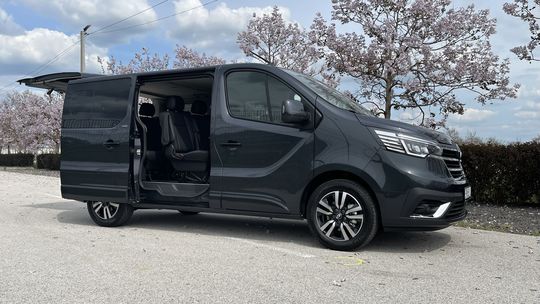 Renault Trafic L2 SpaceClass Blue dCi 170 EDC...