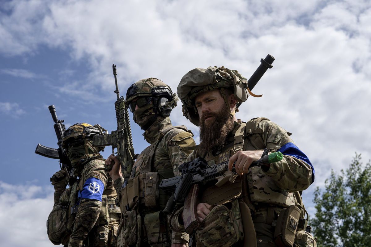 Rusko Ukrajina vojaci Suma Ruský dobrovoľný zbor 