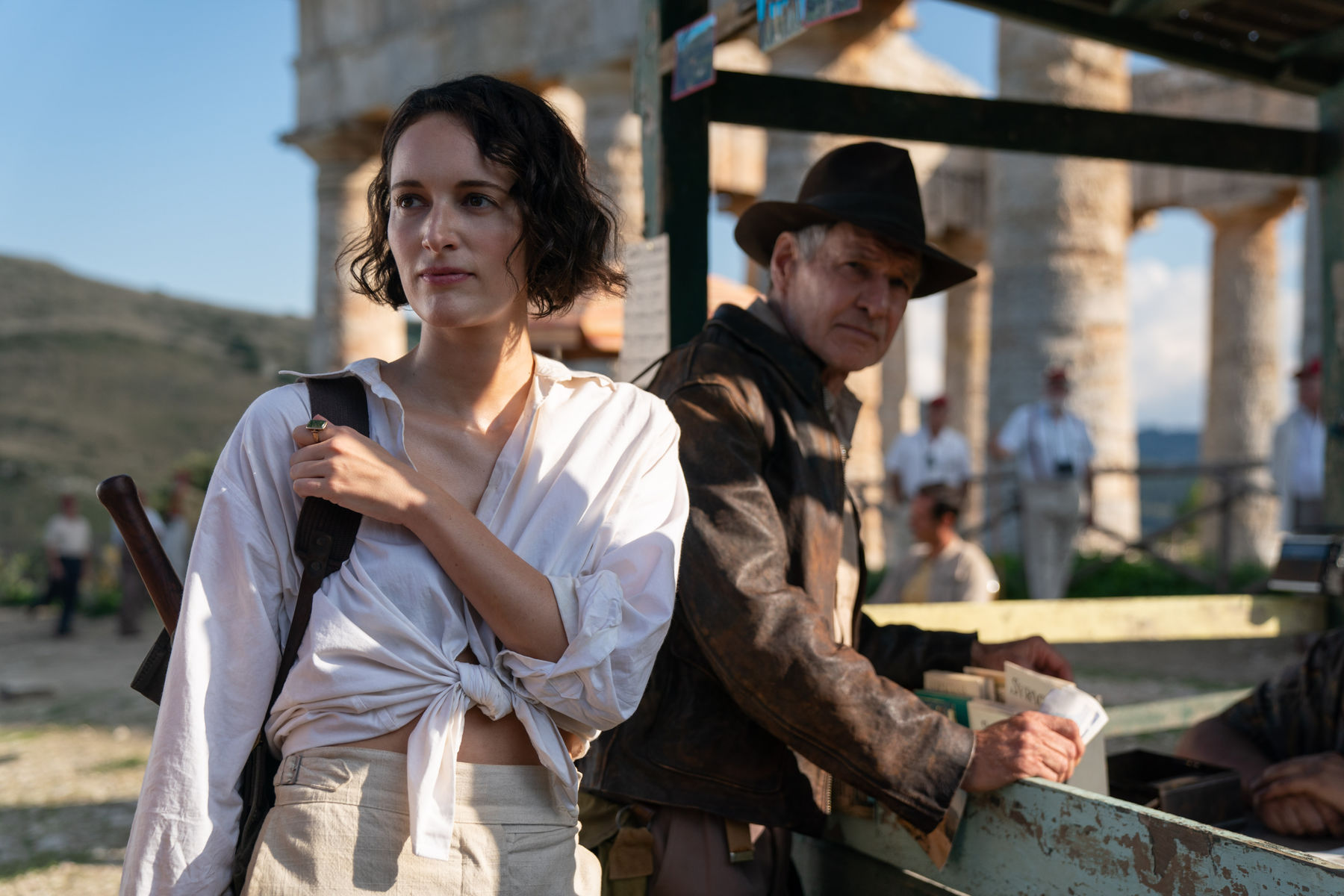 Helena (Phoebe Waller-Bridge) a Indiana Jones...