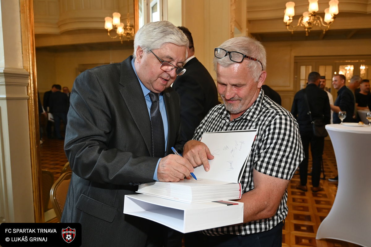 Karol Dobiaš, ktorý získal v Trnave päť...