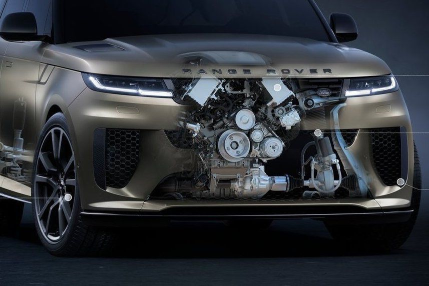 Srdcom Range Roveru Sport SV je 4,4-litrový...