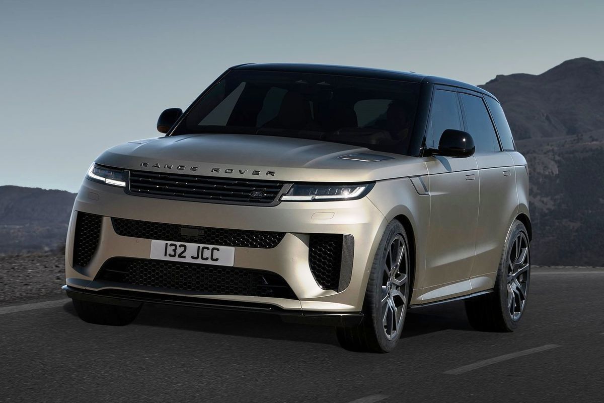 Nový Range Rover Sport SV má decentný tuning...