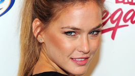 Bar Refaeli