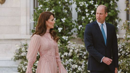 Britský princ William a jeho manželka Kate  na...