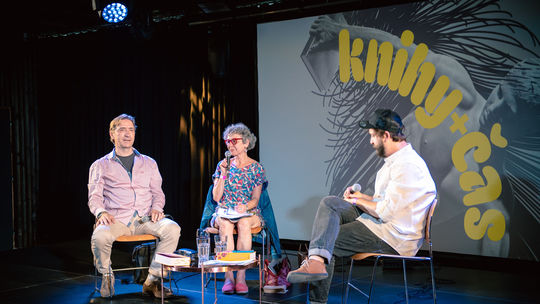 O kultovej knihe Tisíc a jeden vtip debatovali...