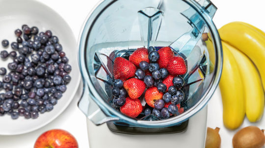 10 možností, ako v domácnosti využiť mixér aj inak, než len na smoothie