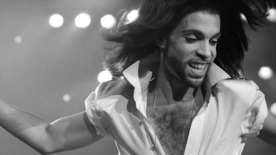 Americký spevák, skladateľ a...