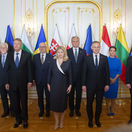 Slovensko politika summit samit B9 lídri NATO BAX