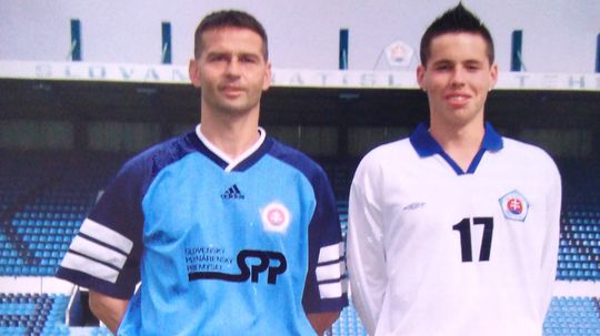 Slovan bez kúrenia i teplej vody. Hamšík spal na starej posteli, na čo míňal najviac peňazí?