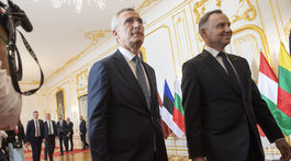 Slovensko politika summit samit B9 lídri NATO BAX