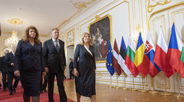 Slovensko politika summit samit B9 lídri NATO BAX