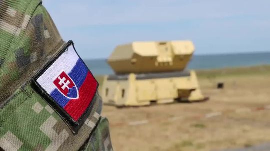 Nemci darovali Slovensku systémy Mantis. Posilnia ochranu hranice s Ukrajinou