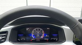 Volkswagen T-Roc Life 1.5 TSI ACT 6G (2023)