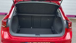 Volkswagen T-Roc Life 1.5 TSI ACT 6G (2023)