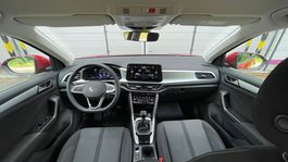 Volkswagen T-Roc Life 1.5 TSI ACT 6G (2023)