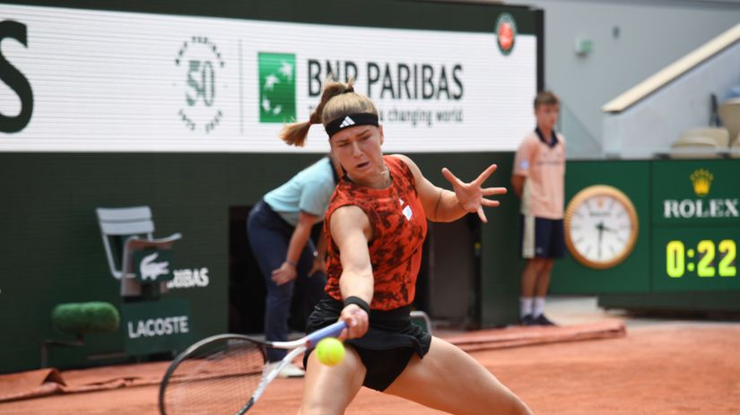 Karolína Muchová vo finálovom súboji proti Ige...