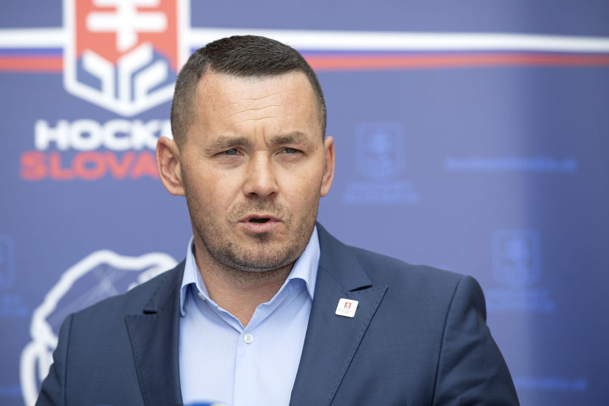 Generálny sekretár Slovenského zväzu ľadového...