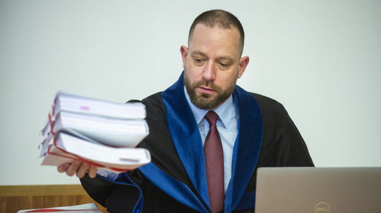 Prokurátor zastavil trestné stíhanie advokáta Paru