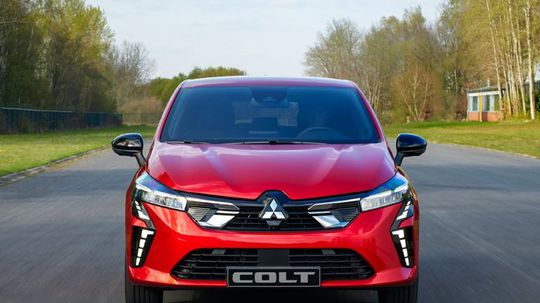Mitsubishi Colt - 2023