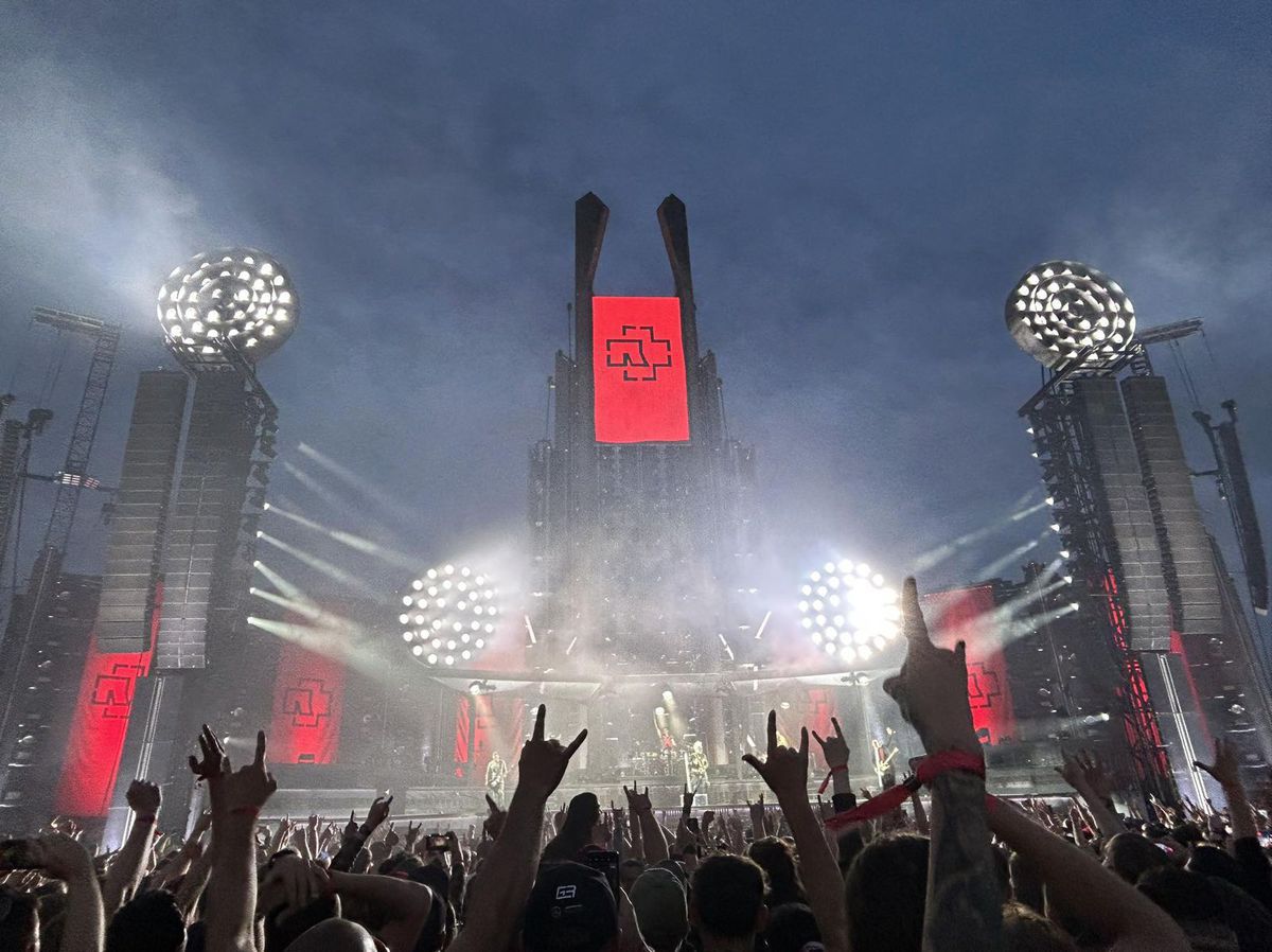 Koncert Rammstein na trenčianskom letisku. 14....