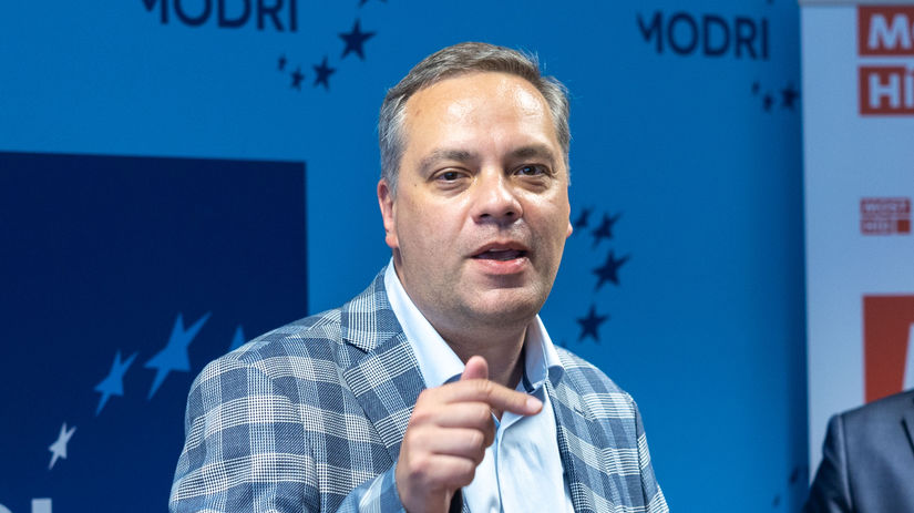 Ruský opozičný politik Vladimir Milov tvrdí, že...