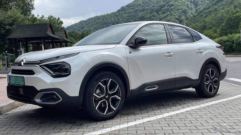 Citroën ë-C4 X sme prevetrali na dlhšej trase z...