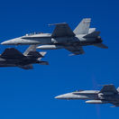 stíhačky, F-35, F/A-18 Hornet