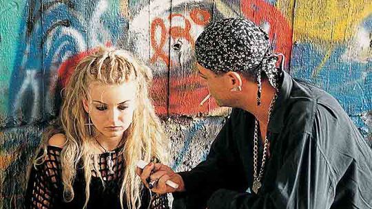 Eva Vejmělková a Maroš Kramár v Rapošovom filme...