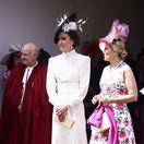 Princezná Kate z Walesu (vľavo) v kreácii Alessandra Rich a vojvodkyňa Sophie z Edinburghu