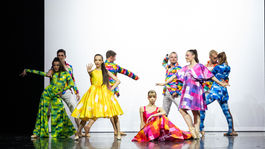 CLIQUE  choreografia Dominik White Slavkovsky  kostymy Lenka Srsnova  foto Juraj Zilincar