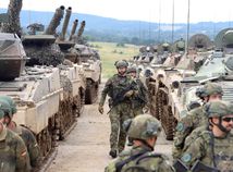 Prieskum SANEP: Čoho sa ľudia najviac boja? Mali by sa slovenskí vojaci priamo zúčastniť vojny na Ukrajine?