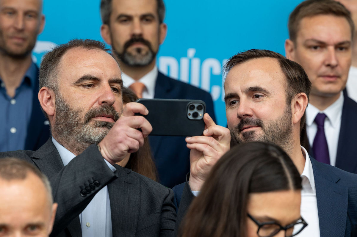 Líder PS Michal Šimečka predstavil kandidátku...