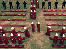The Handmaid's Tale, príbeh služobníčky,